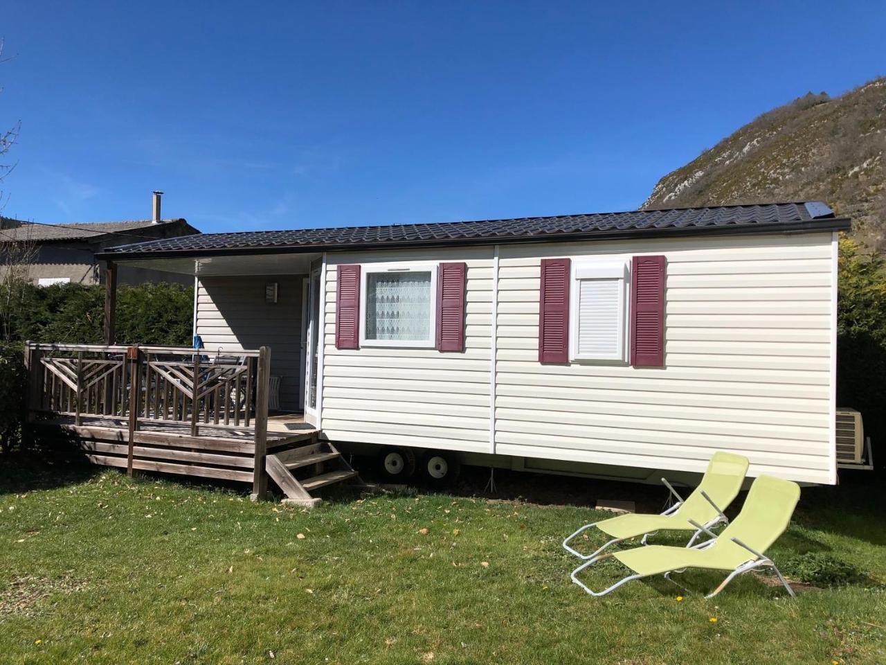 Camping La Mare Aux Fees Hotel Roquefeuil Bagian luar foto